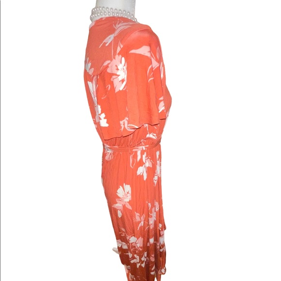 Maternity Isabel coral floral maxi dress v-neck angel sleeves size Large NWT - Picture 3 of 9